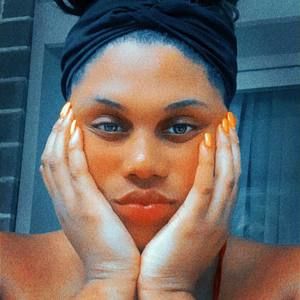 Meet your Posher, Preanna